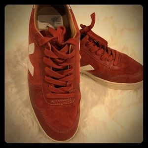 Veja sneakers perfect condition!